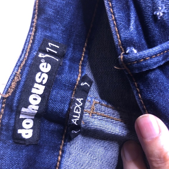 Dollhouse Jeans - Picture 4 of 5